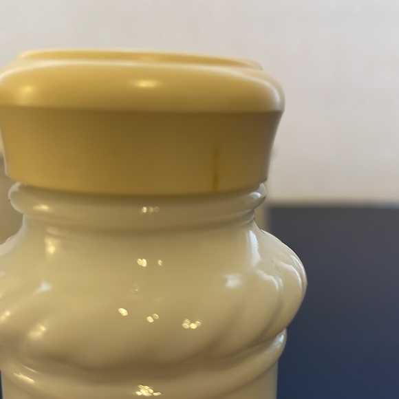 Vintage Set OF 5 Hazel Atlas Milk Glass Spice Jars - Picture 4 of 7